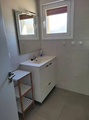 Un baño de Casa Julio, bonita casa cómoda y espaciosa, totalmente reformada con terraza y jardin privado
