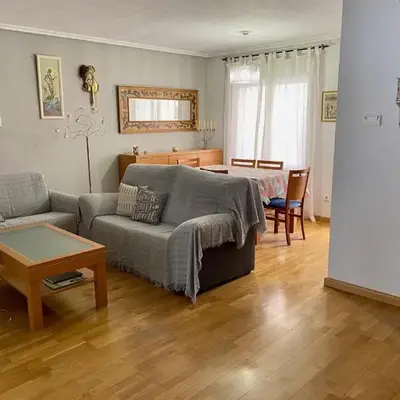 Acogedor y céntrico apartamento en Jaca - Wifi