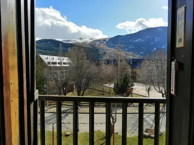 Vista general de una montaña o vista desde el apartamento