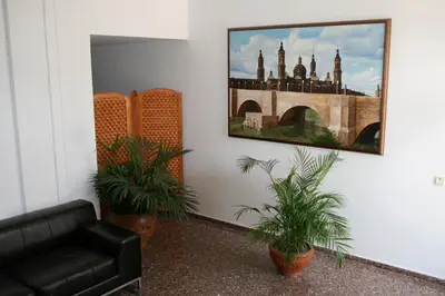Zona de estar de Hostal Puente de Piedra