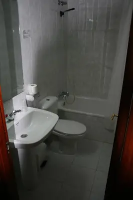Un baño de Hostal Puente de Piedra