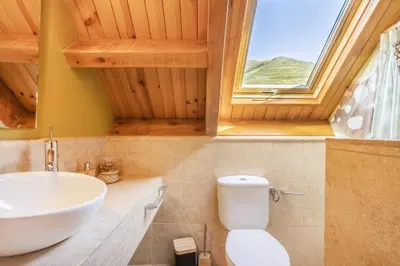 Un baño de La Cabanyeta de la Vall de Boí