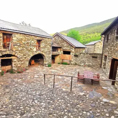 Casa Rural con patio y BBQ en La Vall de Boí