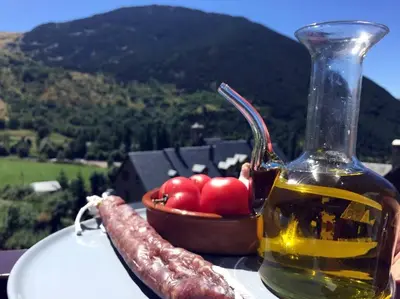Comida en o cerca de este apartamento