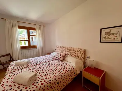 Cama o camas de una habitación en BPIRINEOS-Llosás