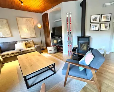 Zona de estar de Tuca - Triplex Priviletge con encanto