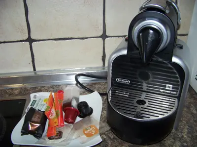 Utensilios para hacer té y café en Apartamentos Chuandervera
