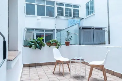 Un balcón o terraza de Funcional y renovado apartamento en Iturrama