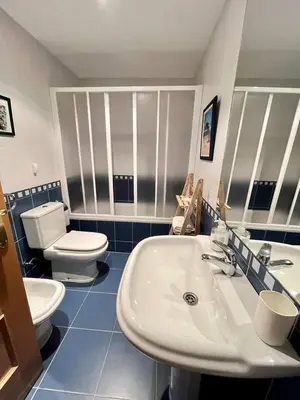 Un baño de Apartamento Alma centro Biescas l WIFI l Parking