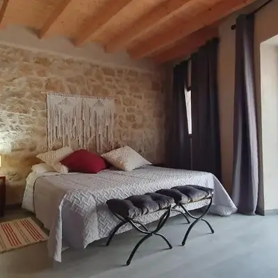 APARTAMENTS LA DONZELLA
