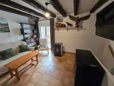 Una televisión o centro de entretenimiento en Casa Rural Griso