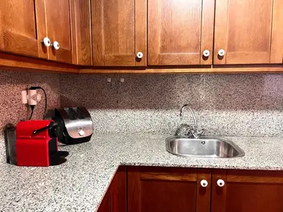Una cocina o zona de cocina en Apartament Els Raiers - L'Amfitriona