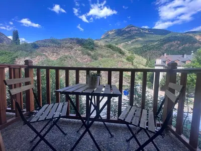 Vista general de una montaña o vista desde el apartamento