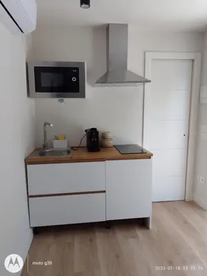 Una cocina o zona de cocina en LA CASA DE INVITADOS