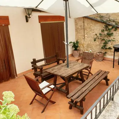 Un patio o zona al aire libre en Cal Badat