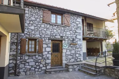 Edificio en el que se encuentra la casa o chalet
