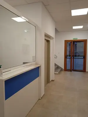 Un baño de Albergue de Maella