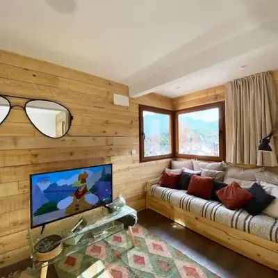 Vistas by Cardi Suites
