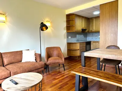 Una cocina o zona de cocina en Apartament d'estil pirineic amb vistes úniques by RURAL D'ÀNEU