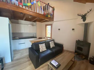 Una cocina o zona de cocina en Duplex Kasares en Sesué No VU HUESCA24037