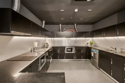 Una cocina o zona de cocina en Home and CoLiving Pamplona