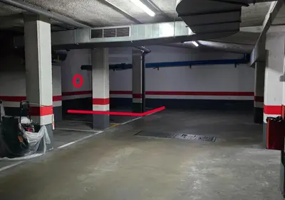 Plano de Piso en el Centro de Zaragoza, Parking GRATIS, Check-in 24h