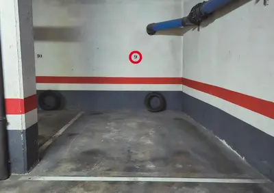 Plano de Piso en el Centro de Zaragoza, Parking GRATIS, Check-in 24h