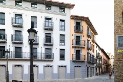 Edificio en el que se encuentra el apartamento
