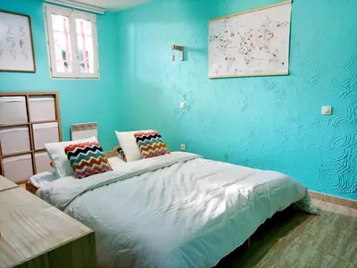 Cama o camas de una habitación en Villa Aloha, avec piscine privée, proche mer et montagne