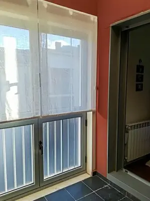 Un balcón o terraza de Alojamiento ideal en Sabiñánigo