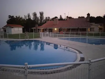 Piscina en o cerca de Bungalows Zaragoza Camping