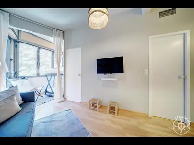 Una televisión o centro de entretenimiento en CONILH de Alma de Nieve