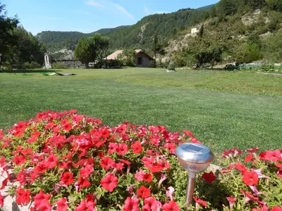 Vista general de una montaña o vista desde the country house