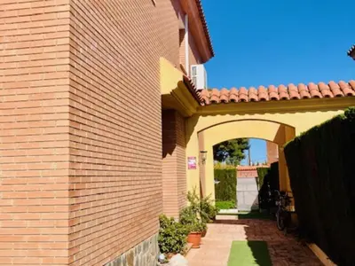 Edificio en el que se encuentra la casa o chalet