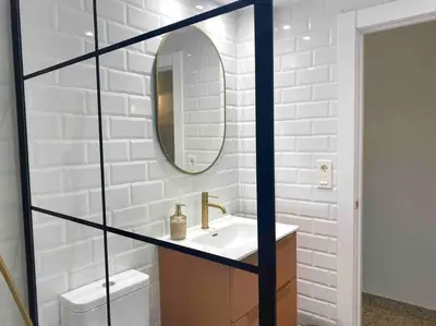 Un baño de Acogedor apartamento a 5 min del Ave