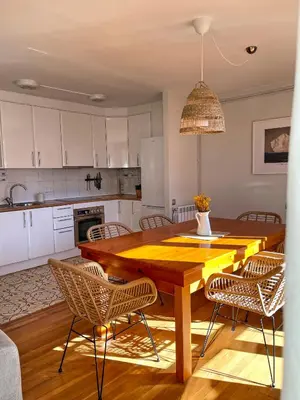 Una cocina o zona de cocina en Apartamento familiar en el centro de Benasque con terraza