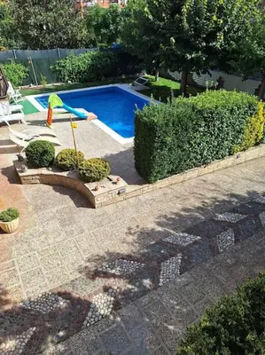 Piscina en o cerca de Allotjament amb encant a Tremp
