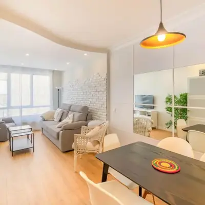 Espacioso y cómodo apartamento en Pamplona