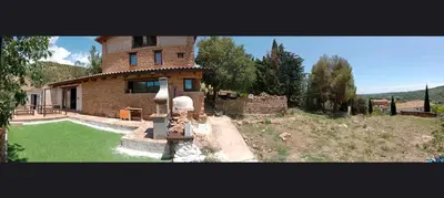 Edificio en el que se encuentra la casa o chalet