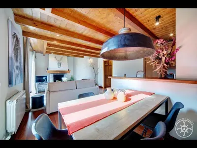Una cocina o zona de cocina en ETH CAUDER de Alma de Nieve
