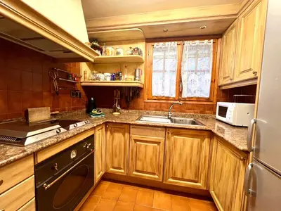Una cocina o zona de cocina en Rústic de Llavorsí - L'Amfitriona