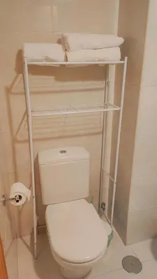 Un baño de Habitación Renfe