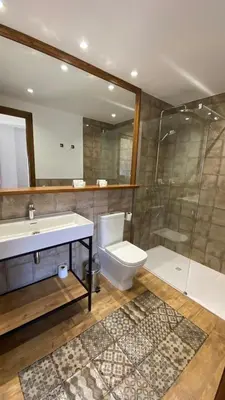 Un baño de Hostal Restaurant Mussons Vins