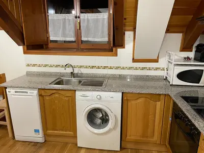 Una cocina o zona de cocina en KASARES BENAS
