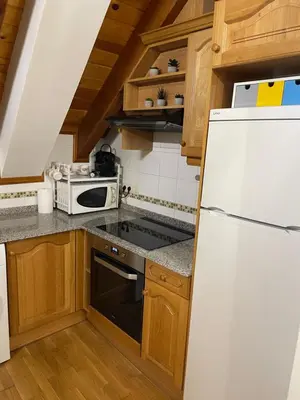 Una cocina o zona de cocina en KASARES BENAS