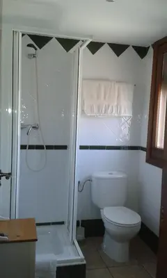 Un baño de B&B Ra Tenaja