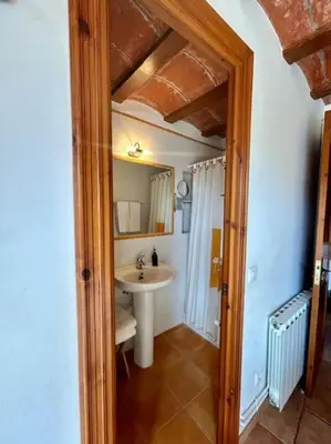 Un baño de CAL JOAN pallars