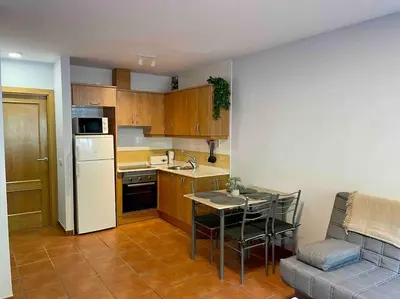 Una cocina o zona de cocina en Piso Pineta