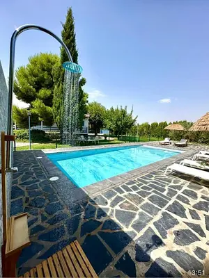 Piscina en o cerca de Villa Independente con Piscina Privada - perfecto familia y grupos