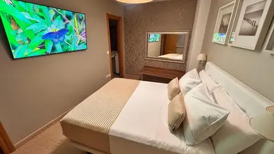 Una televisión o centro de entretenimiento en Piso Zentro Calatayud